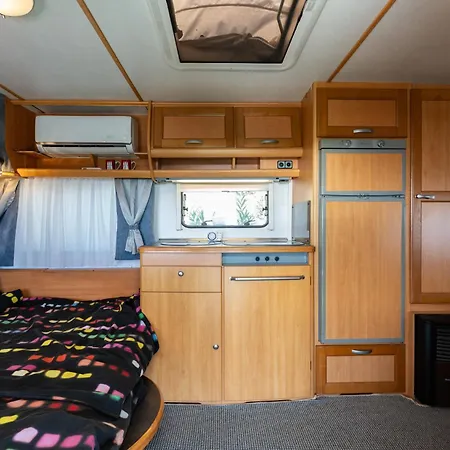 Camping With Sea View, Pool, Jacuzzi And Zen Garden - Only 5min To Town *